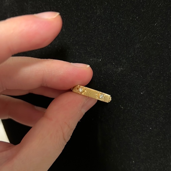 Hand engraved solid 18k yellow gold ring - Picture 7 of 12